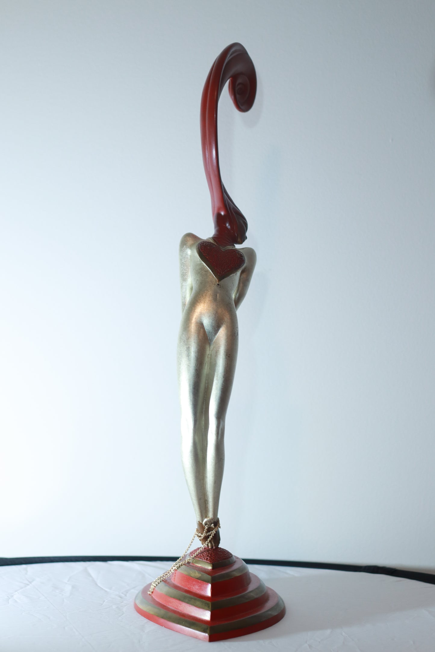ERTE L'Amour - Bronze Sculpture