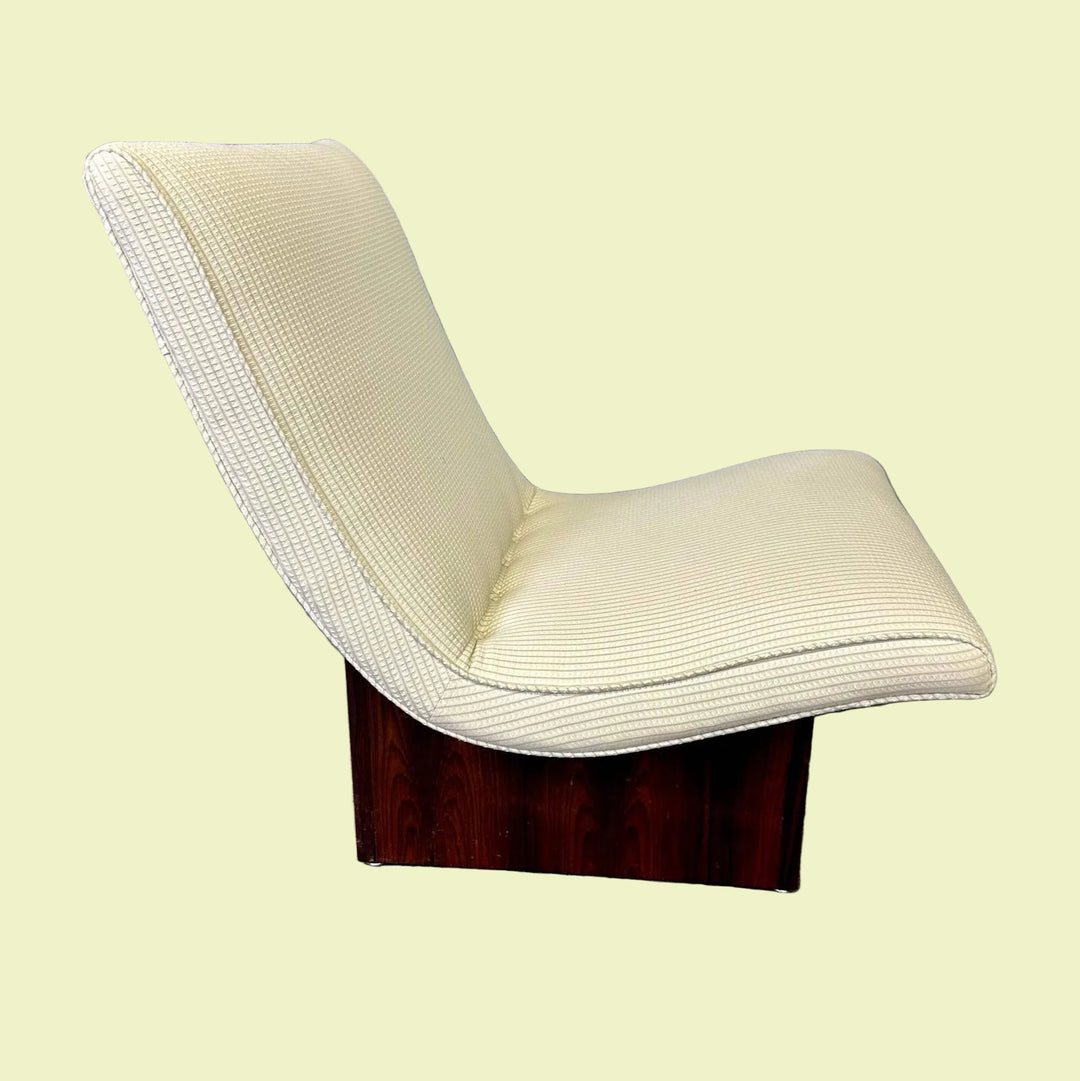 Milo Baughman Rosewood Base Scoop Chair