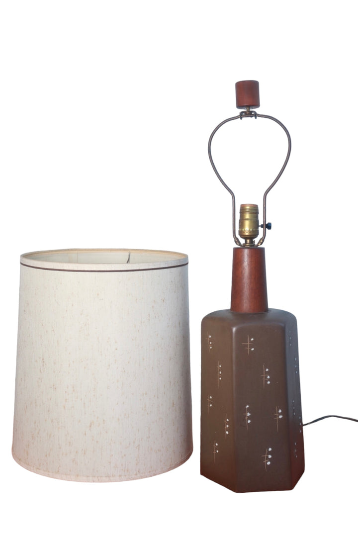 MCM-088 Jane &amp; Gordon Martz, Table Lamp, Ceramic, Wood, Marshall Studios, 1960s