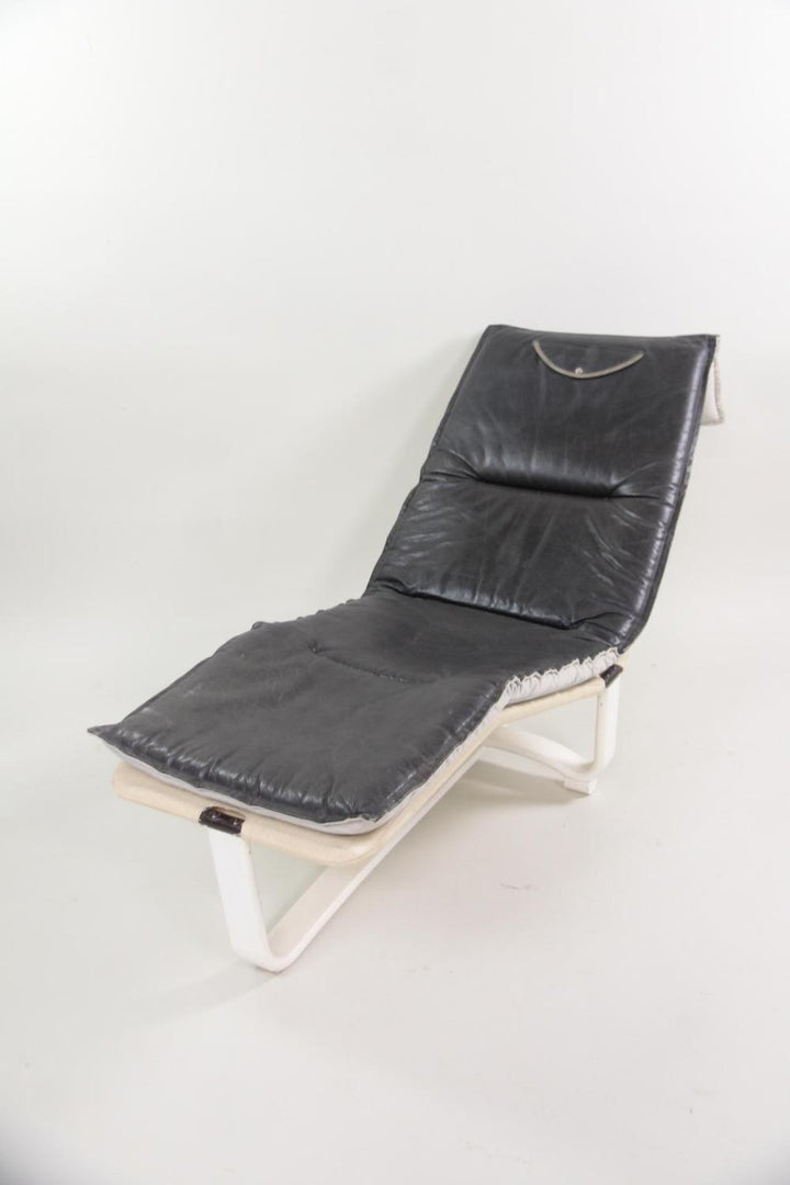 FUR-179 Ingmar &amp; Knut Relling for Westnofa — "Siesta" Chaise Lounge