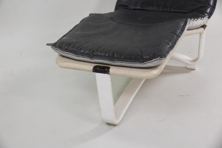 FUR-179 Ingmar &amp; Knut Relling for Westnofa — "Siesta" Chaise Lounge