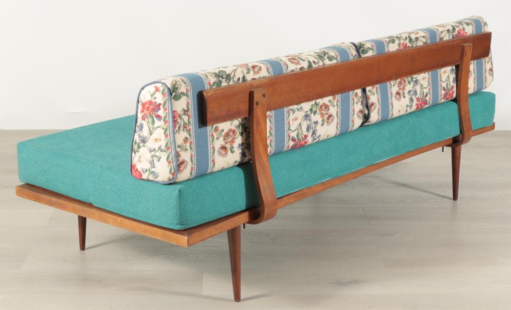FUR-181 Adrian Pearsall (Attr.) for Craft Associates — Walnut Daybed, c.1950