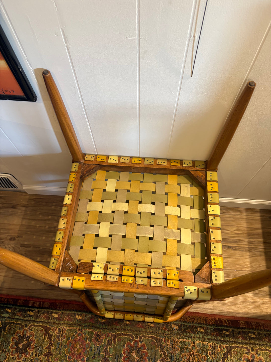 FUR-190 Tomlinson of High Point — Set of 4 Armchairs &amp; Expandable Table, Wood &amp; Leather, U.S. Patent 181,011, 1957