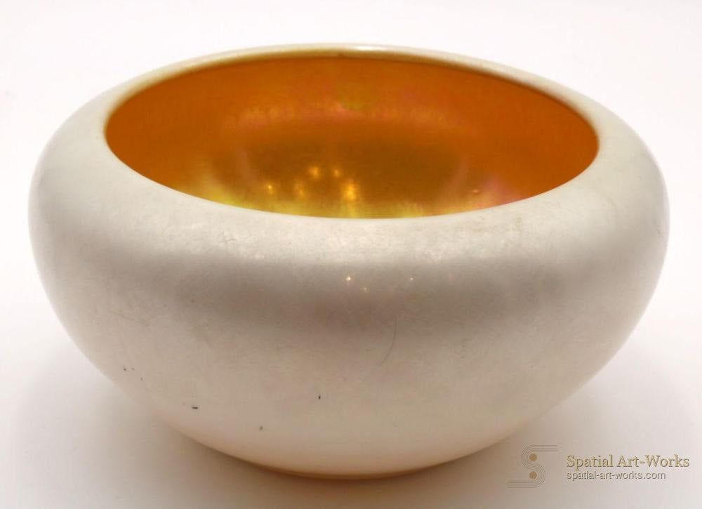Vintage Iridescent White Glass Bowl — 8" Diameter, Mid-Century Decorative Art Glass