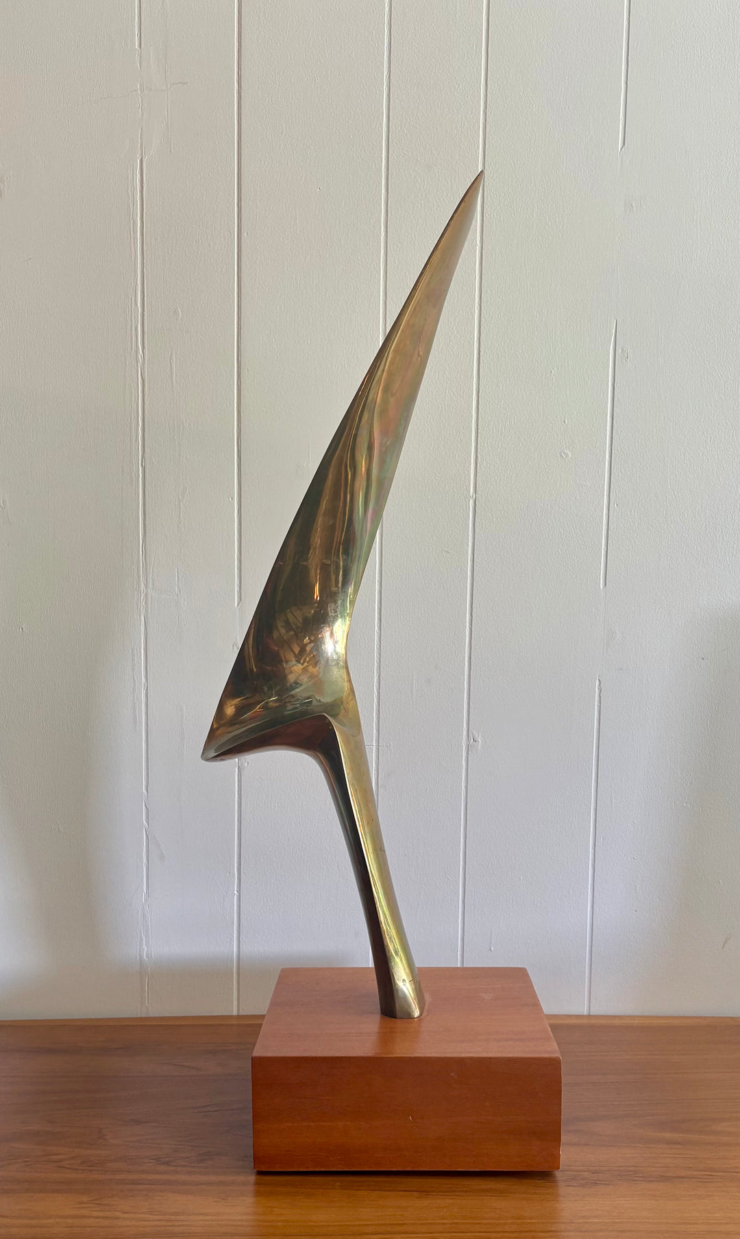 MCM-074 Leonardo Nierman (1932–2023) — "Flame," Polished Bronze Sculpture on Wooden Base, Edition 6/6, 32.5" H, Signed, Mexican Modernist
