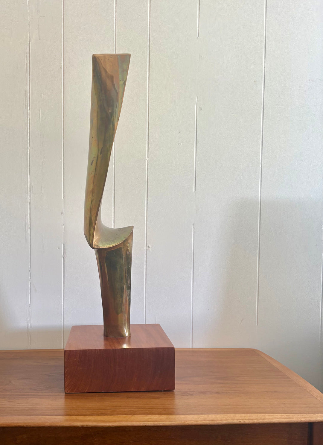 MCM-074 Leonardo Nierman (1932–2023) — "Flame," Polished Bronze Sculpture on Wooden Base, Edition 6/6, 32.5" H, Signed, Mexican Modernist